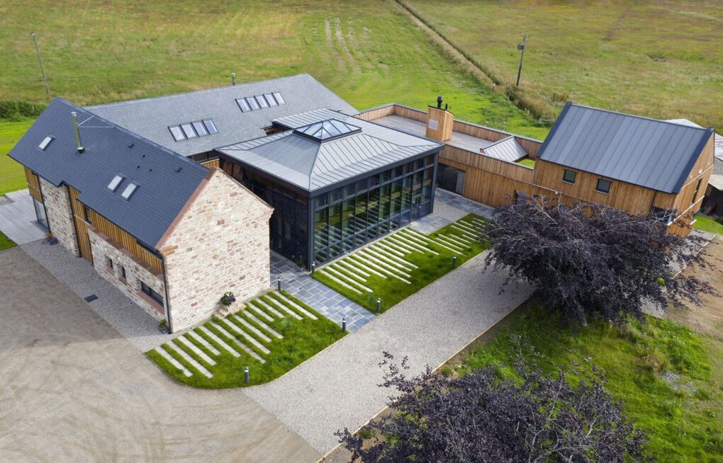 reynolds-stables.jpg